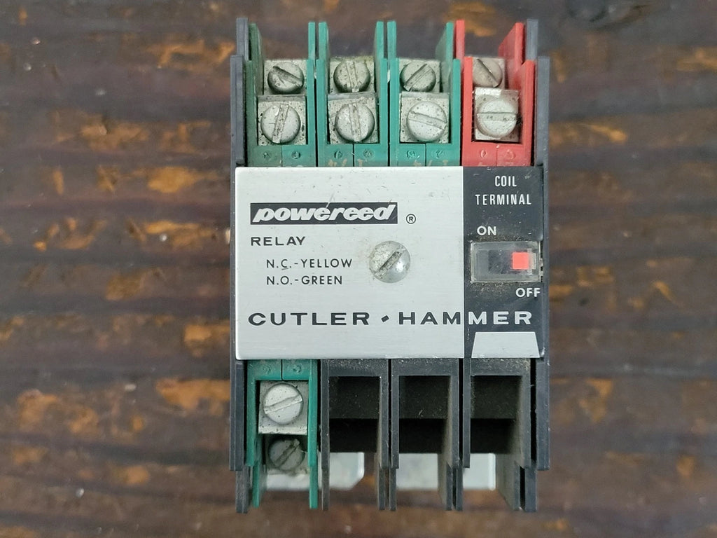 CUTLER-HAMMER 5 Amp Powereed Relay D40RB 