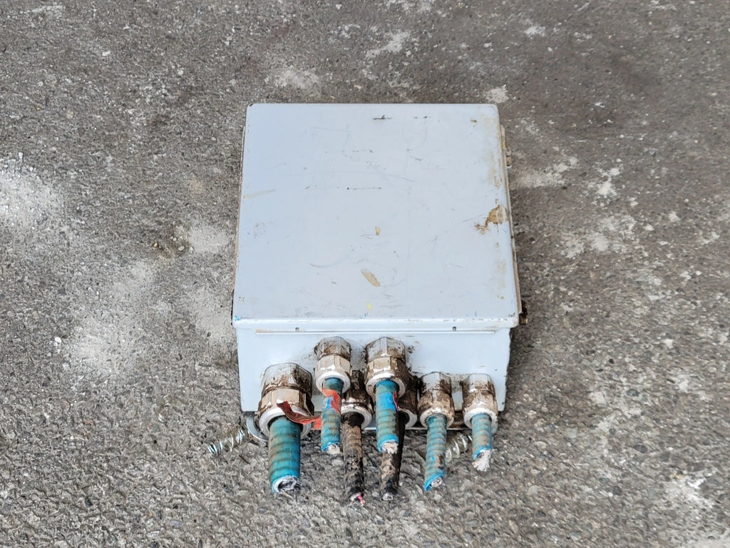 HOFFMAN A-1210CH  Electrical Box 10.5" x 14" x 6" w/ Terminal Blocks & Wiring