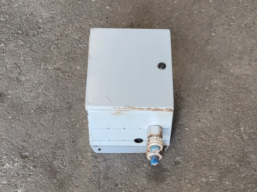 HAMMOND 13" x 8.5" x 7" Electrical Box EJ1086 w/ Terminal Blocks & Wiring