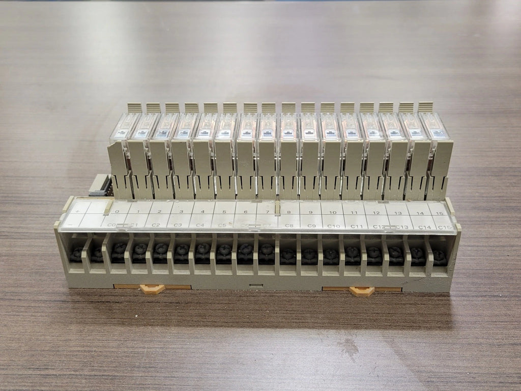 24 VDC 16 Channel Relay Module Board