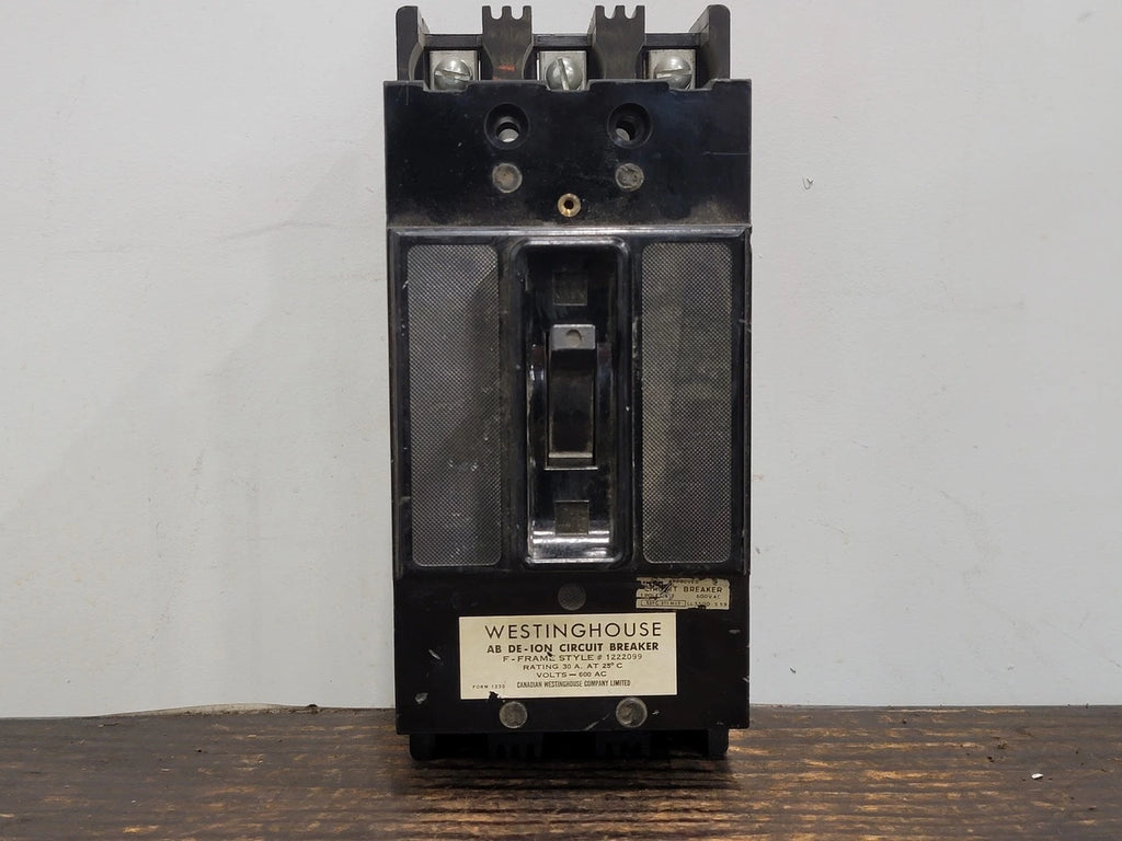 WESTINGHOUSE 30 Amp 3 Pole Circuit Breaker