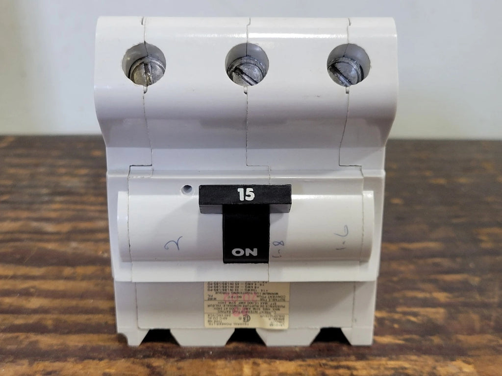 FEDERAL PIONEER 15 Amp 3 Pole Circuit Breaker NB315