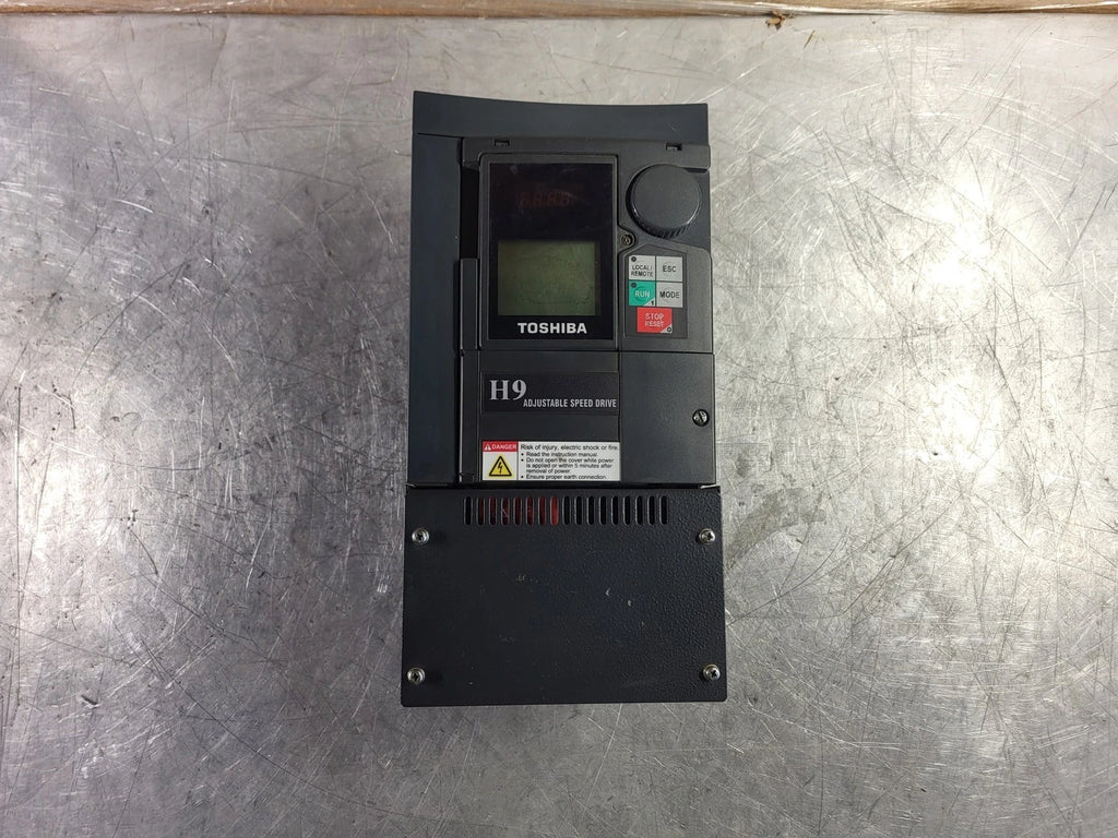 TOSHIBA 7.5 hp, 480 Volts Transistor Inverter VT130H9U4080