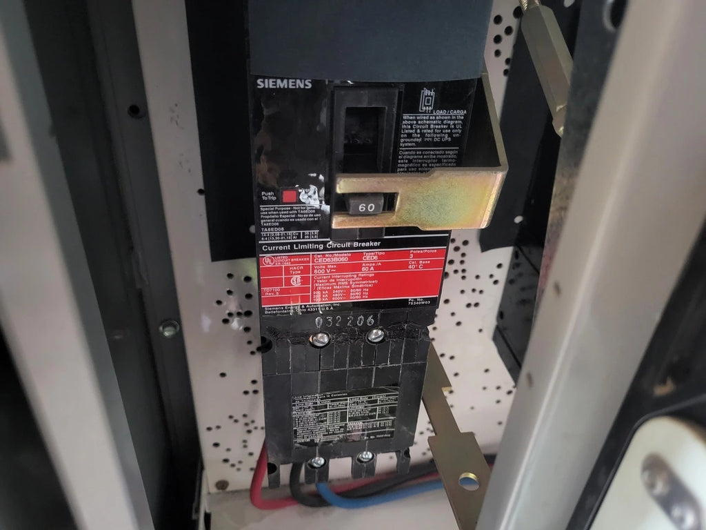 SIEMENS 60 Amp 3 Pole Circuit Breaker CED63B060