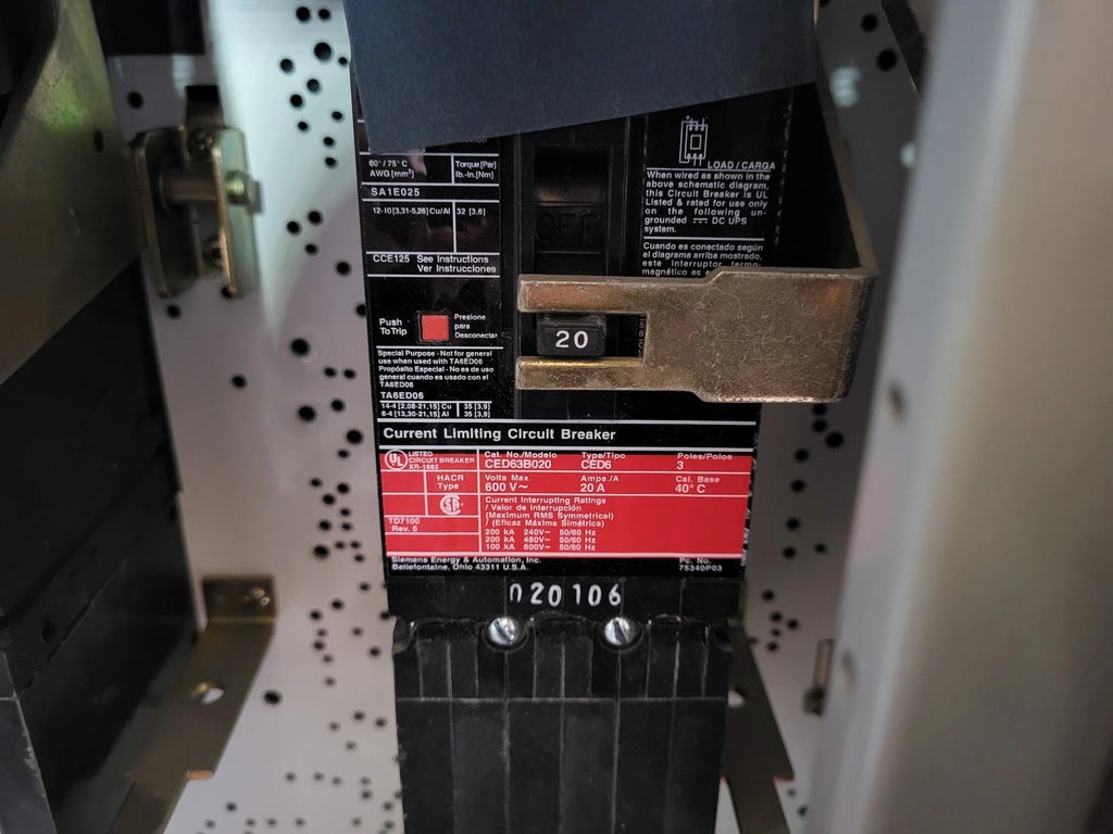 SIEMENS 20 Amp 3 Pole Circuit Breaker CED63B020