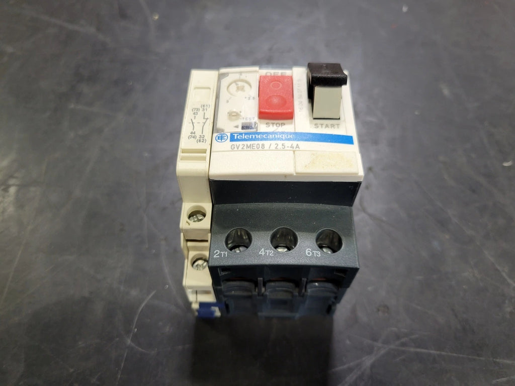 TELEMECANIQUE 2.5-4A Manual Starter and Thermal Magnetic Circuit Protector GV2ME08