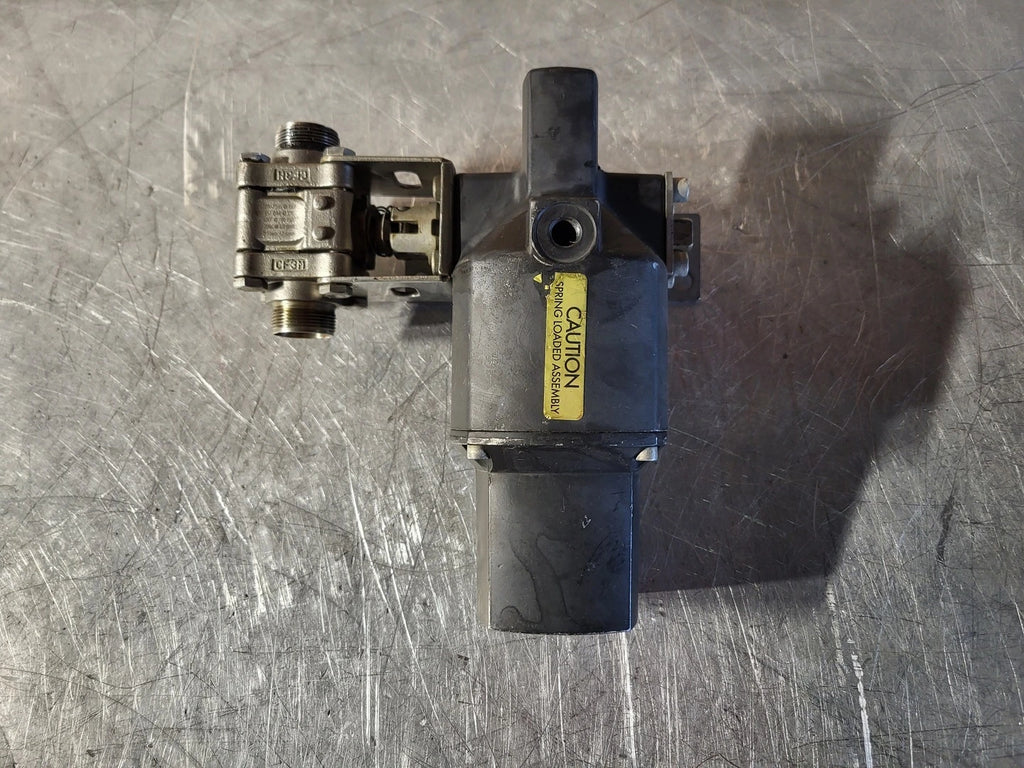 SWAGELOK 3/4" Ball Valve SS-A63TS12-33CFP w/ Pneumatic Spring Return Actuator 133SR