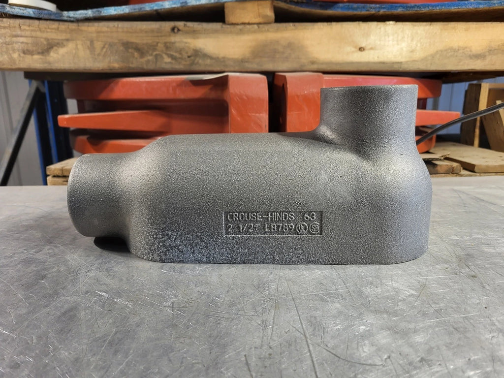 CROUSE-HINDS 2-1/2" Conduit Outlet Body LB789