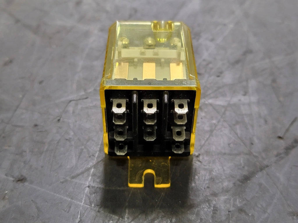 IDEC 10 Amp General Purpose Relay RR3B-USAC24V