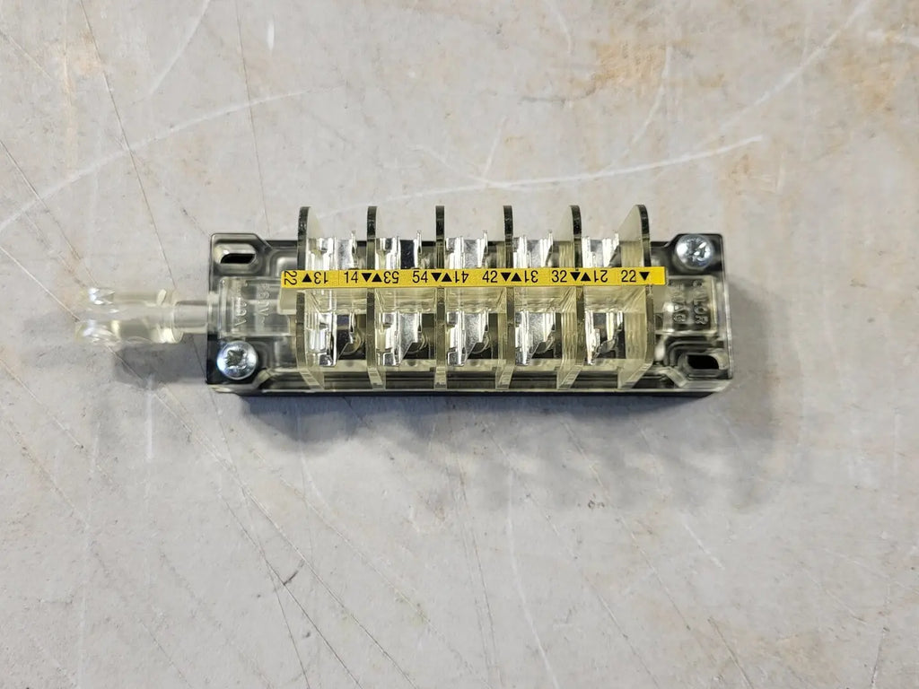ABB Auxillary Switch 3A & 2B Contacts GCE7102409 P0102