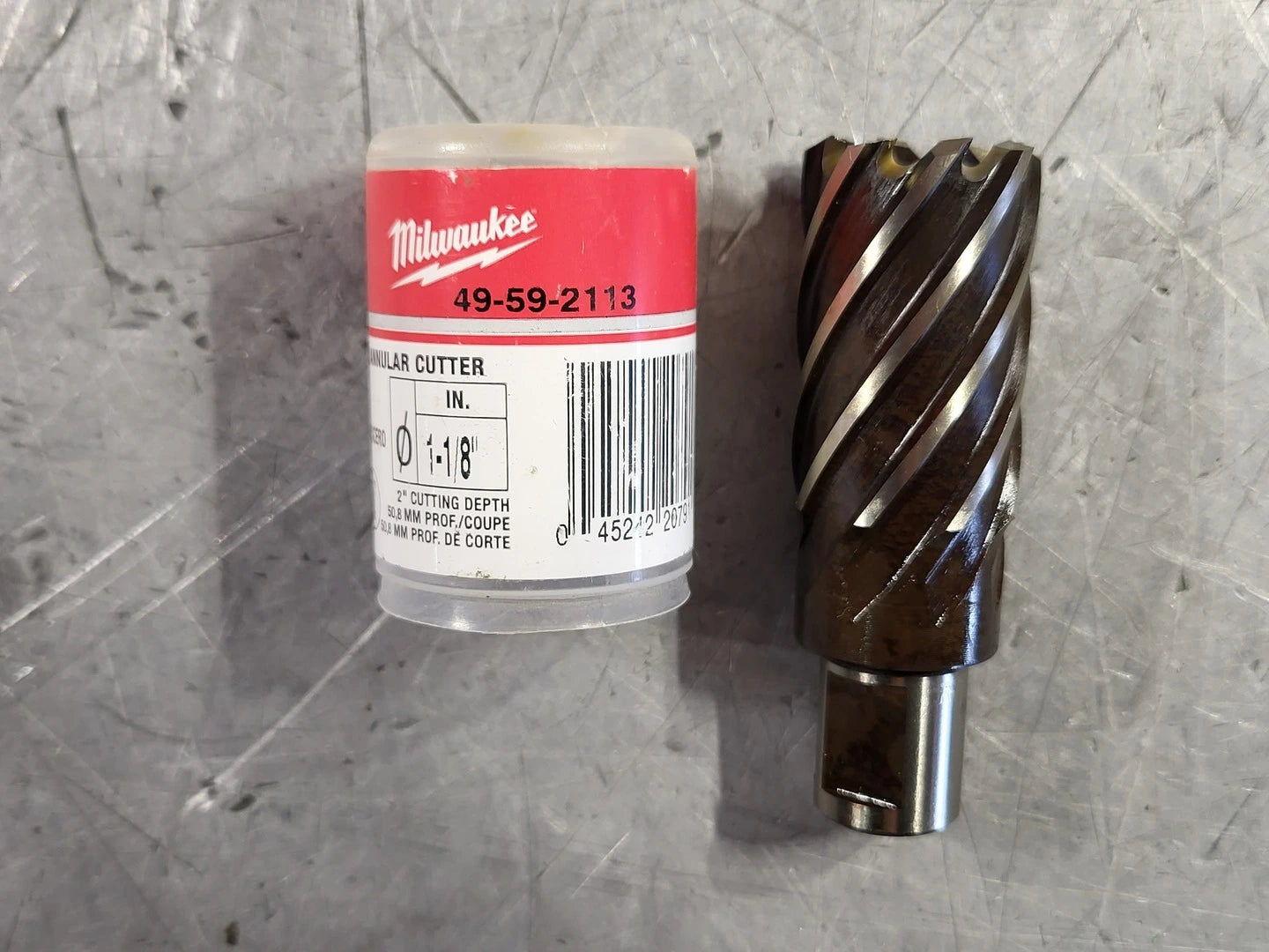 thumbnail image 2 of Milwaukee 49-59-2113 Annular Cutter – 1-1/8 X 2 Inch, Industrial Grade 2 of 3
