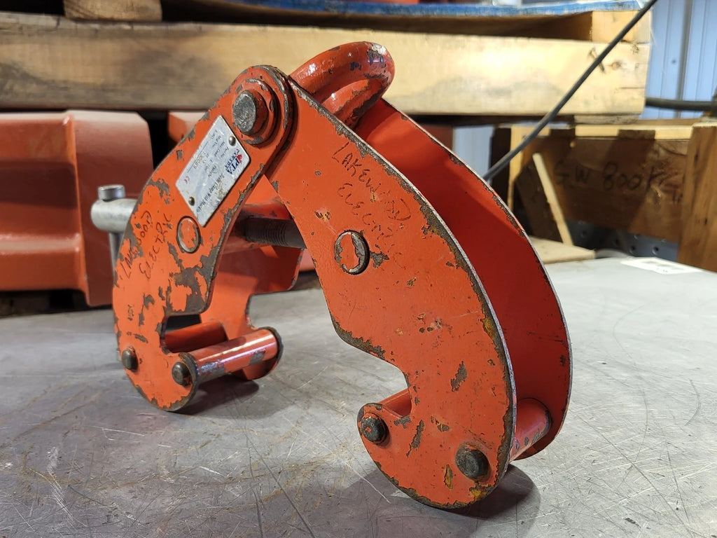 1 Ton Beam Clamp w/ Shackle TM0450