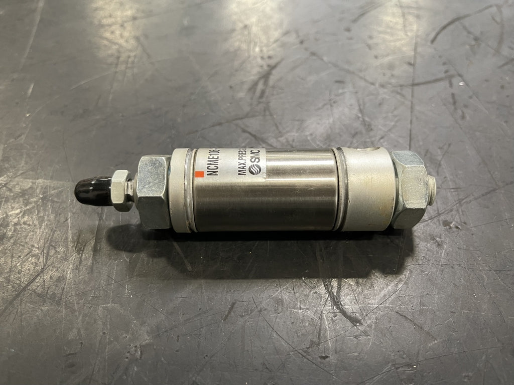 SMC Pneumatic Cylinder 1-1/16" Bore x 0.5" Stroke NCME106-0050S
