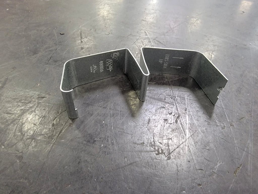 WIREMOLD 4000 Series Divider Clip Fitting 4001DA (Box of 5 pcs)