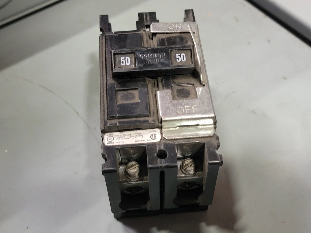 CUTLER-HAMMER 50 Amp, 2 Pole, 120/240 volts Circuit Breaker QC2050