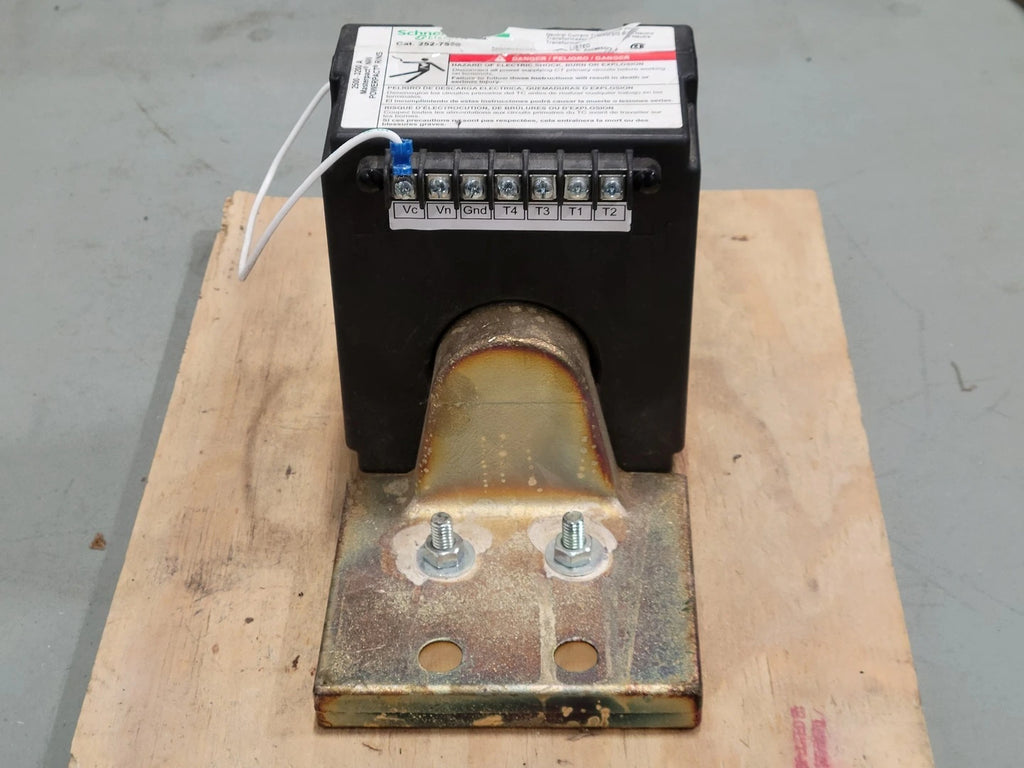 SCHNEIDER ELECTRIC 2500A to 3200A Neutral Current Transformer 252-7563 for NW/R/NS Frame
