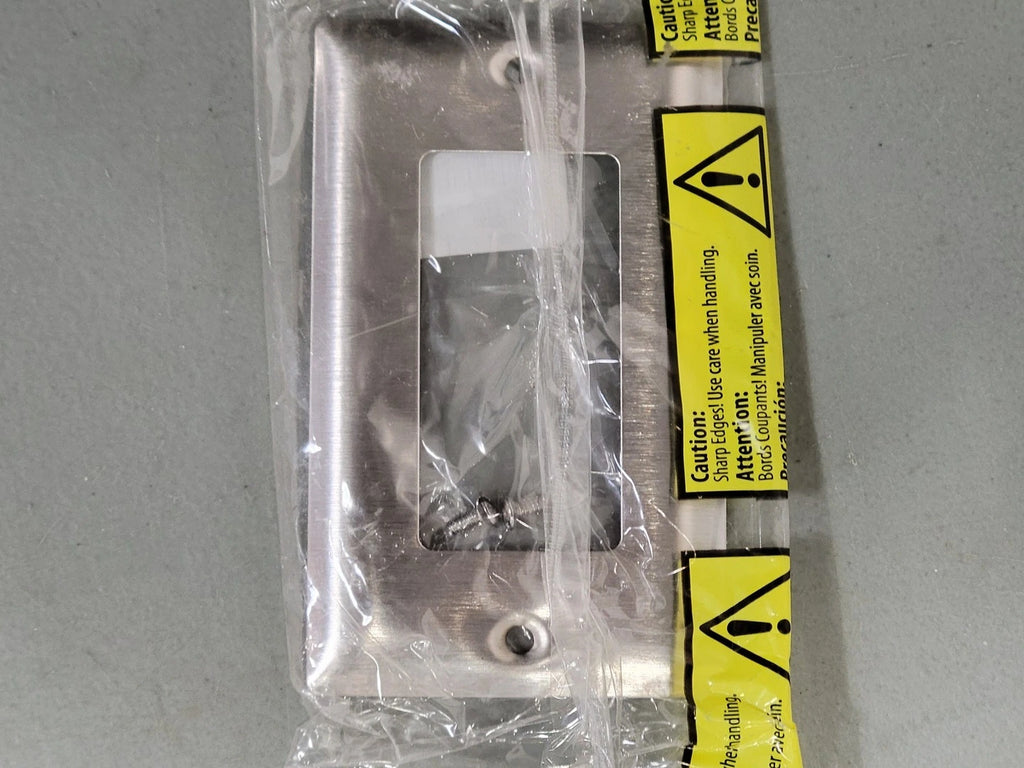 PASS & SEYMOUR 1-Gang Decorator Smooth 302/304SS Metal Wall Plate SS26 (Box of 18)