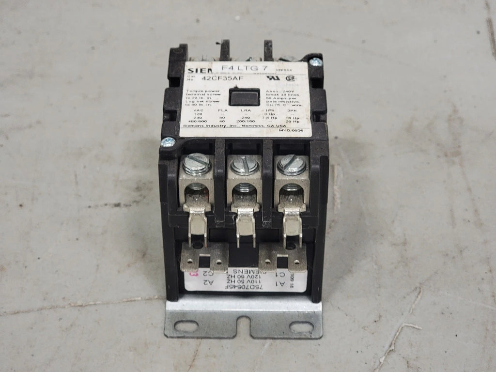 SIEMENS 40 Amp, 3 Pole, 110/120 VAC Coil Contactor 42CF35AF