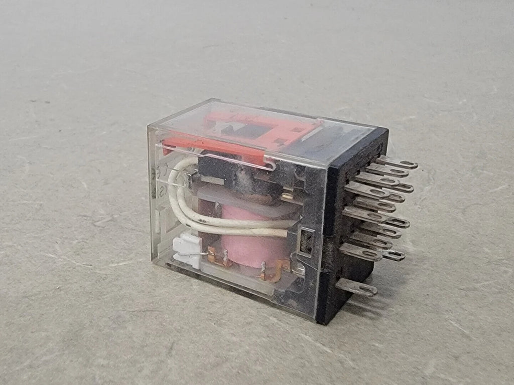 OMRON 5 Amp Miniature Power Relay MY4N (Bag of 8)