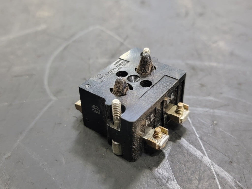 CUTLER-HAMMER 10 Amp Contactor Block 10250T1