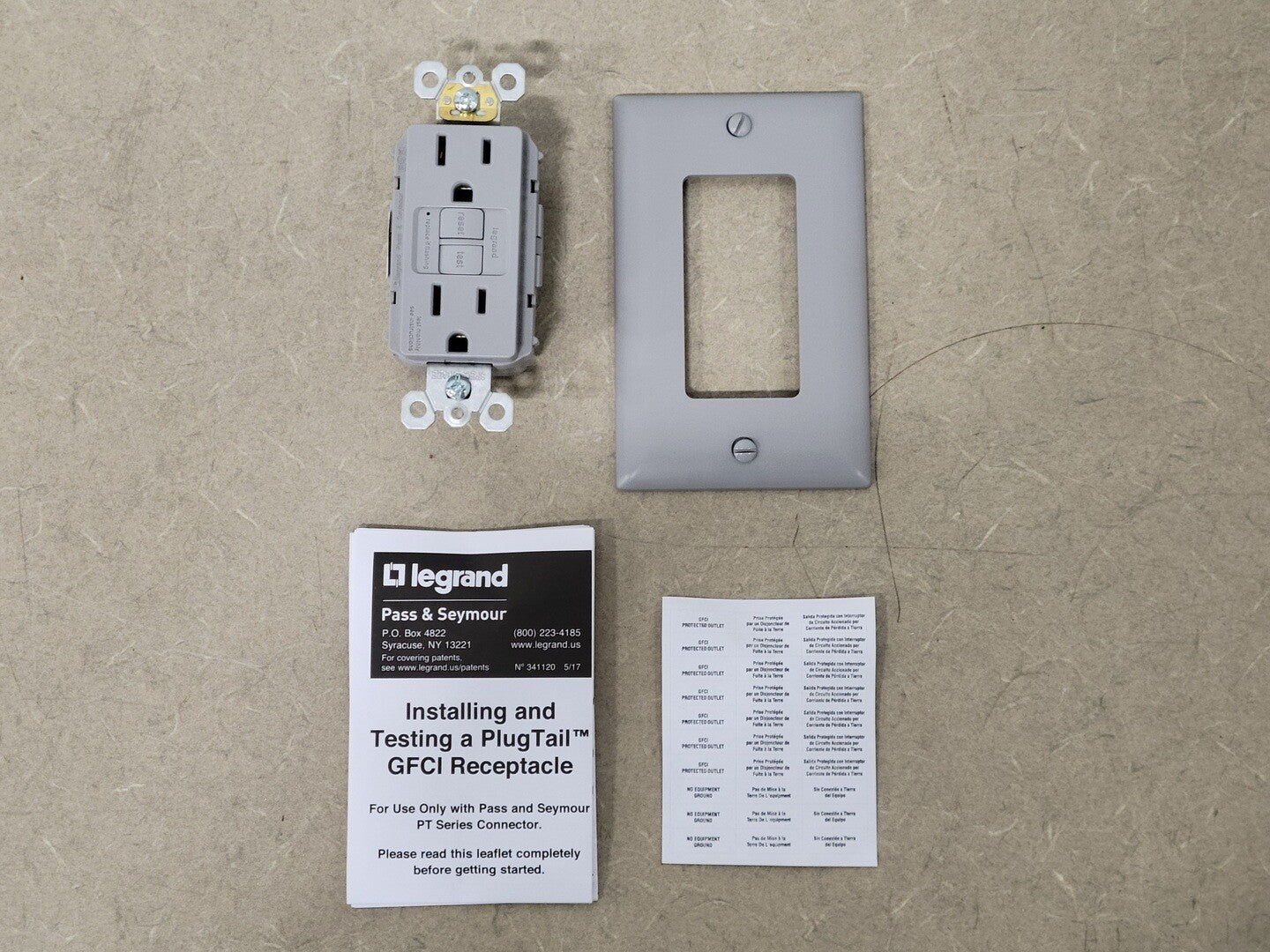 15A 125VAC Plug Tail GFCI Receptacle Self Test PT1597GRY