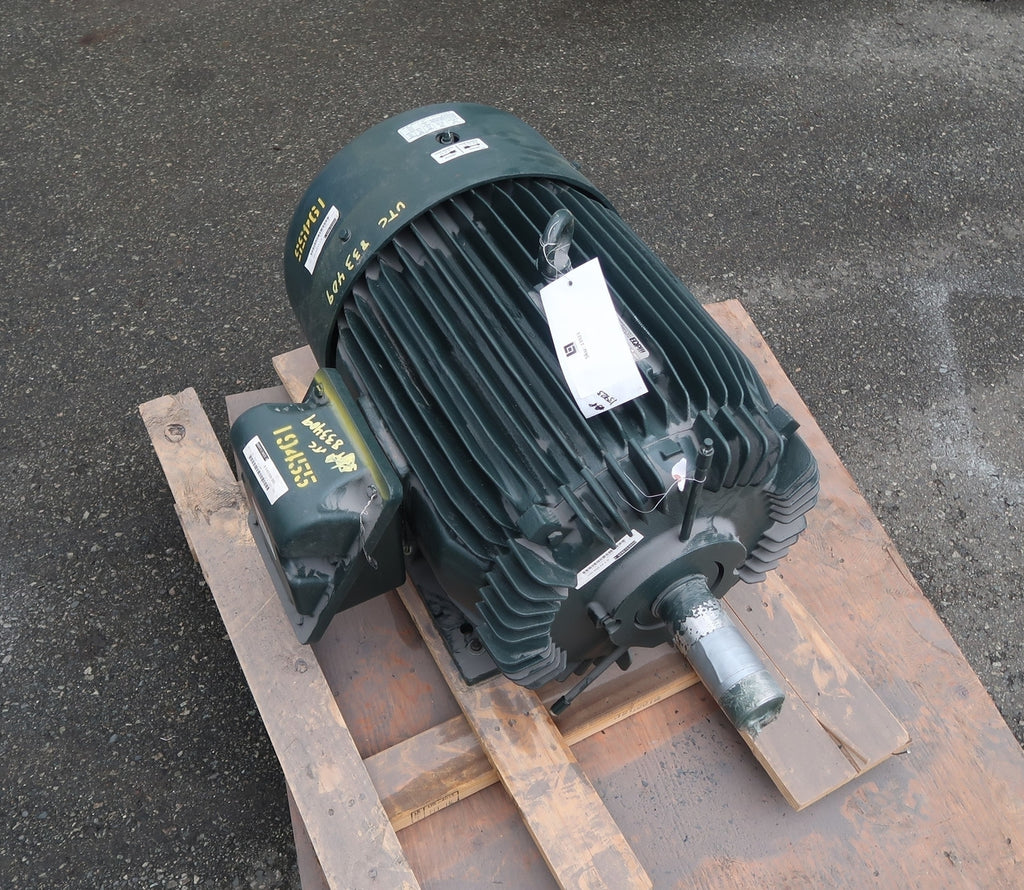 TOSHIBA 30 hp, 575 volts, 880 rpm, 364T Electric Motor B0308FLF30MHJ