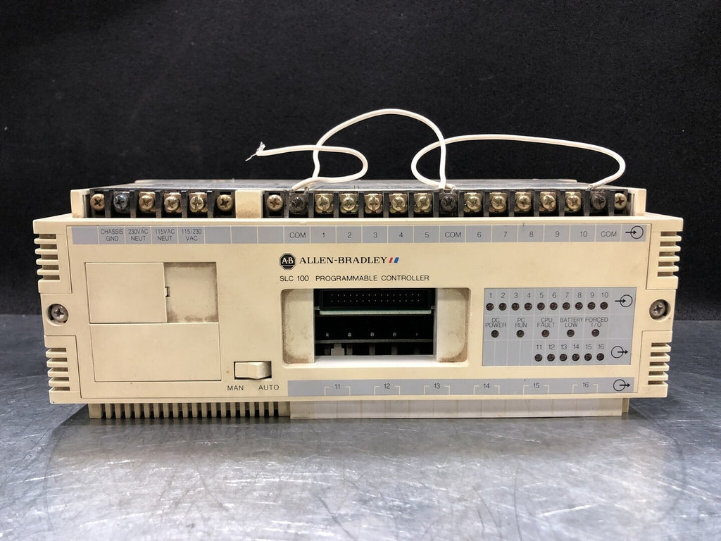 ALLEN-BRADLEY SLC 100 Programmable Controller No.1745-LP103