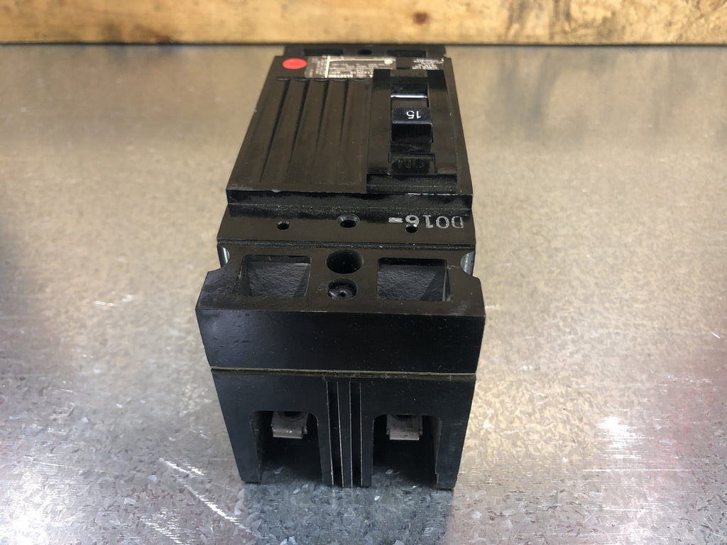 GENERAL ELECTRIC 15 Amp, 2 Pole, 240 volts Circuit Breaker TEB122015